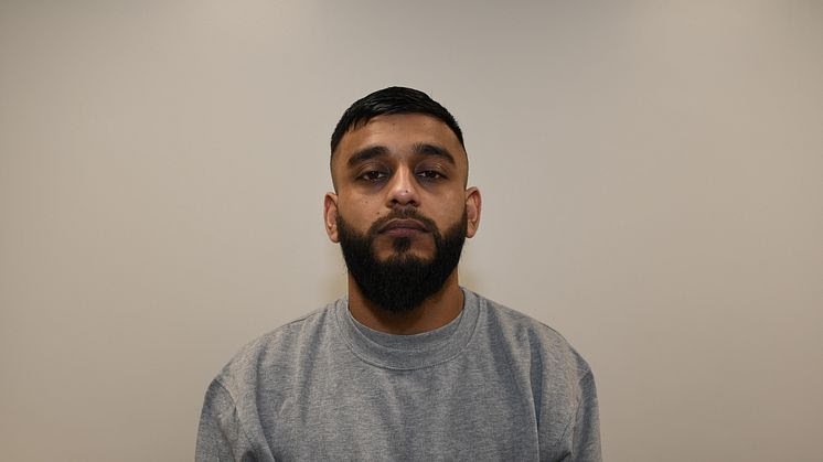 Man who posted support on social media for terrorist groups jailed