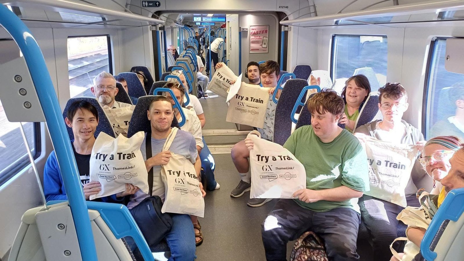A group of young Luton and Bedford adults living with autism took the train to London last week in an exercise by Thameslink and Autism Bedfordshire to encourage them to travel independently.