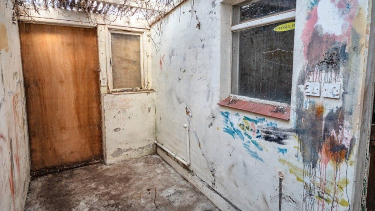 Cabinet approves ambitious plan to bring empty homes back to life.