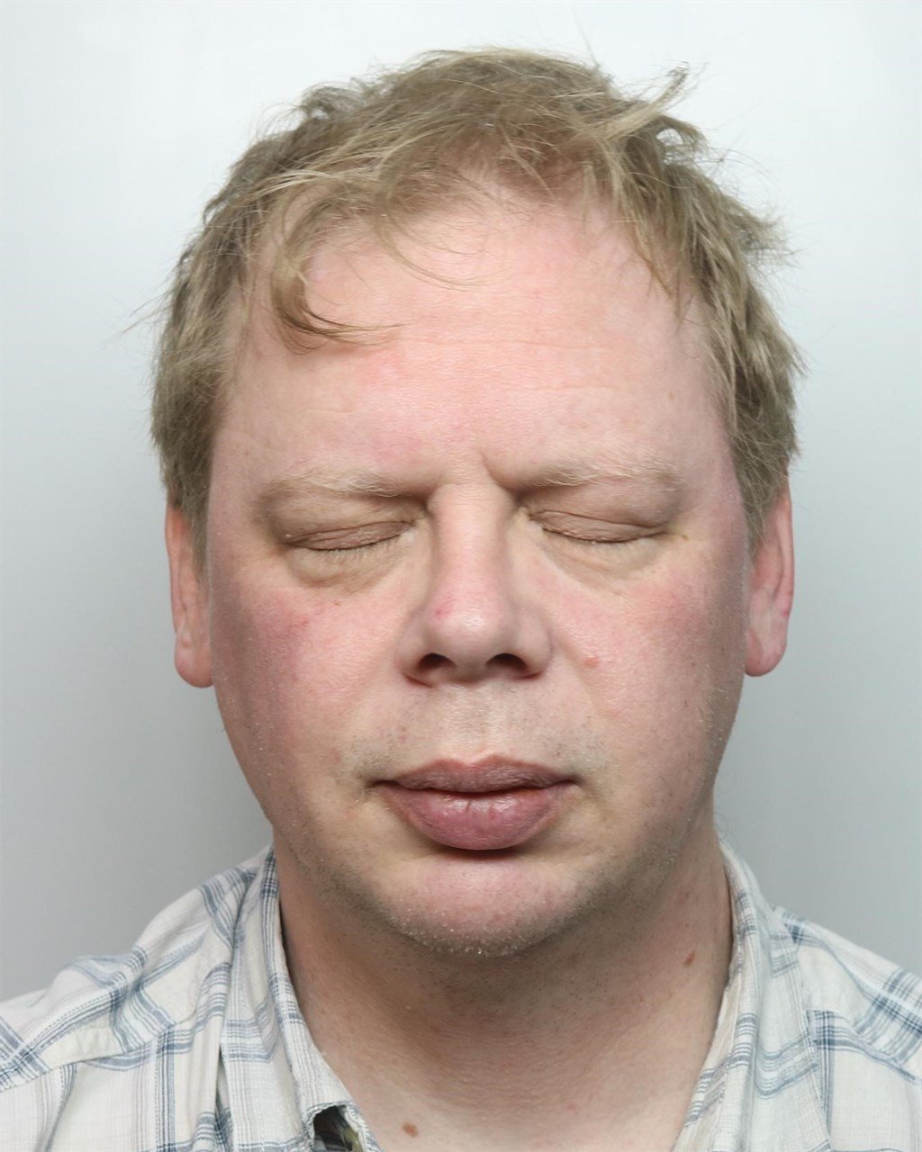 Man jailed for stalking and voyeurism – Slough