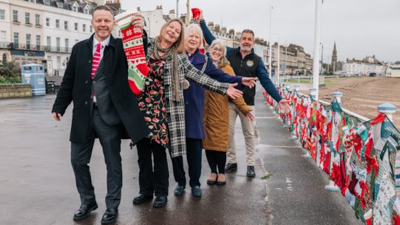 Striking display of over 470 Christmas stockings for Dorset’s children in care