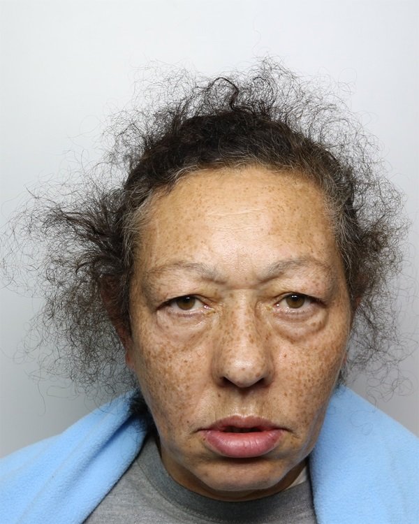 Mother and son jailed for drug offences – Reading