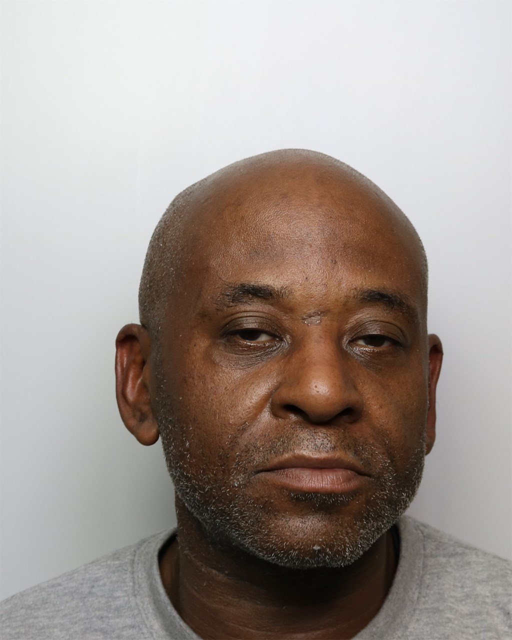 Man jailed for dealing class A drugs – Reading