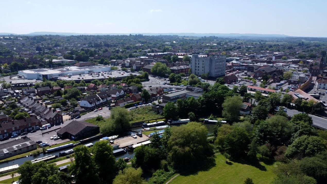 Business boost for local SMEs and VCSEs as Council commits to spending more with them