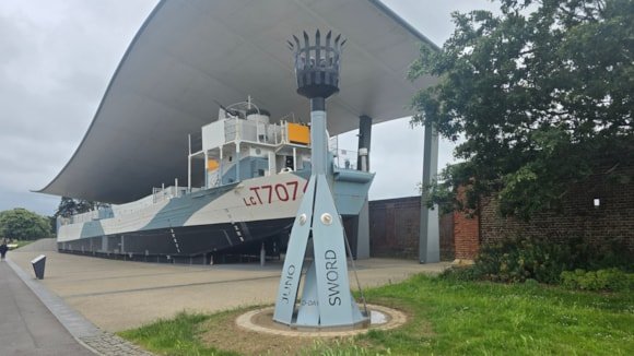 New D-Day beacon installed on Southsea seafront