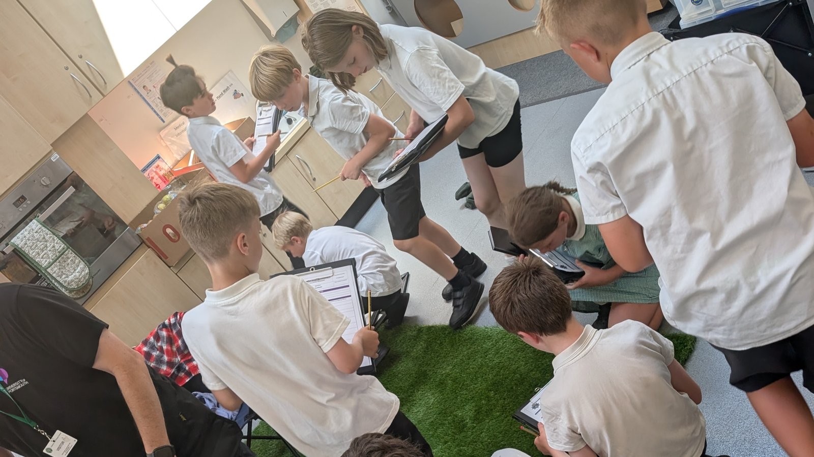 Young detectives put crime scene skills to the test at Isle of Wight Festival of Criminology