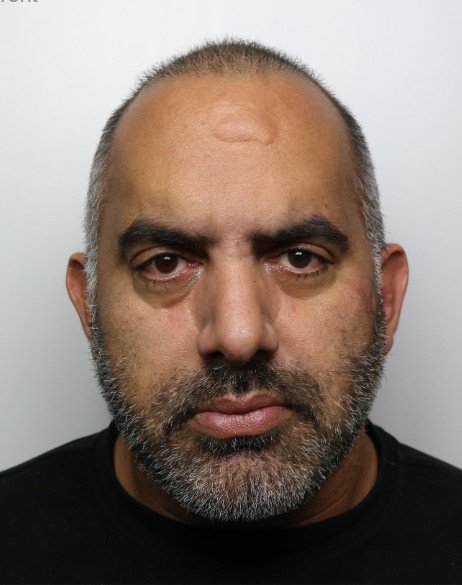 Reading man jailed for 4.5 years for £300,000 worth of fraudulent travel medical claims