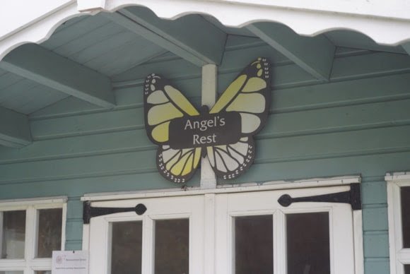 Isle of Wight Crematorium chalet to light up pink and blue for Baby Loss Awareness Week